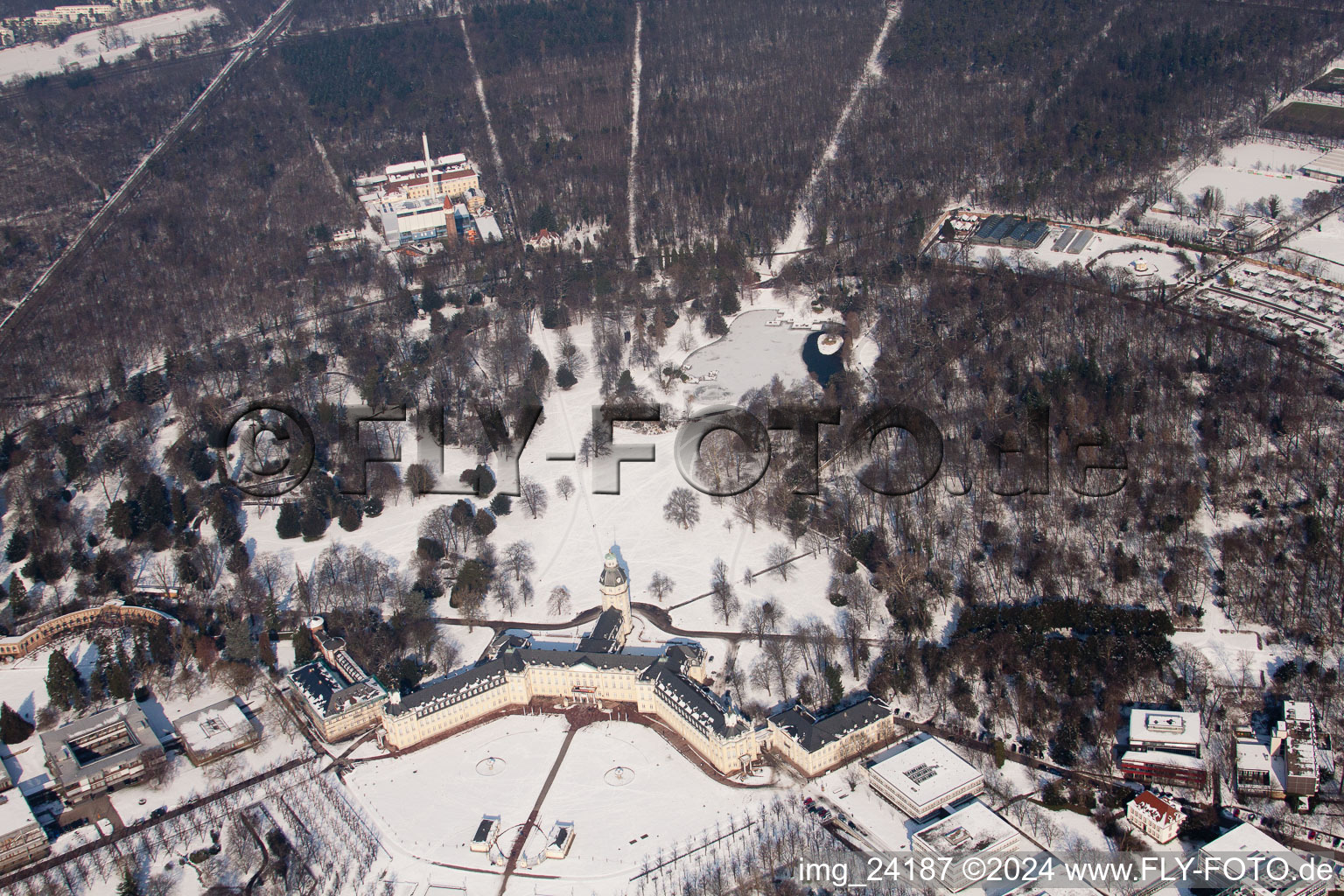 Bird's eye view of Lock in the district Innenstadt-West in Karlsruhe in the state Baden-Wuerttemberg, Germany