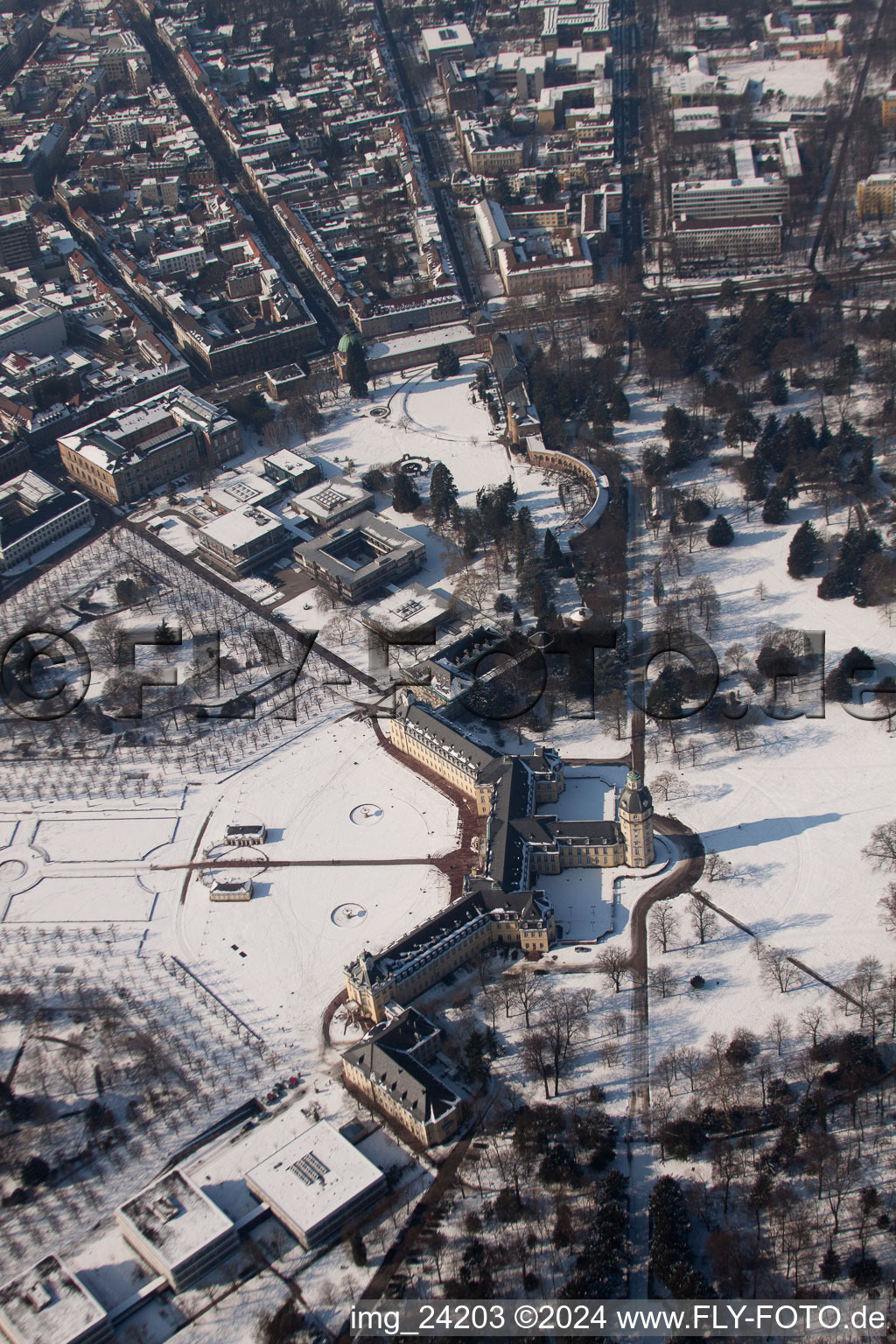 Lock in the district Innenstadt-West in Karlsruhe in the state Baden-Wuerttemberg, Germany from a drone