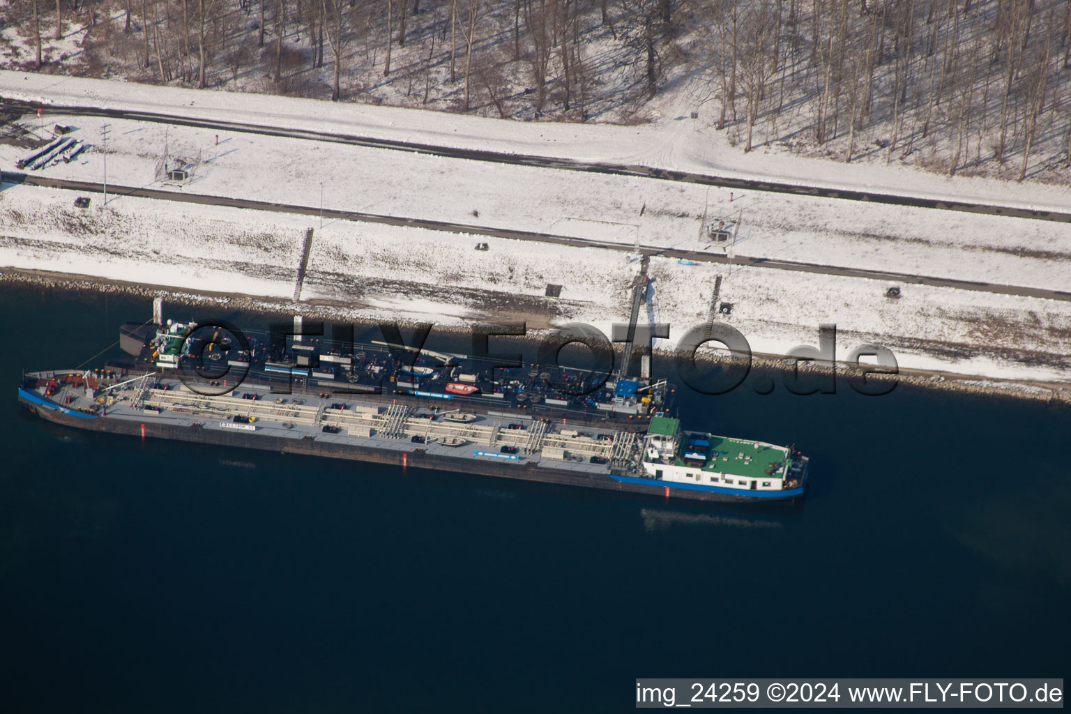 Aerial photograpy of Oil port in the district Rheinhafen in Karlsruhe in the state Baden-Wuerttemberg, Germany