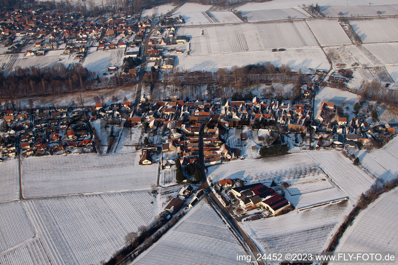 In winter in the district Klingen in Heuchelheim-Klingen in the state Rhineland-Palatinate, Germany from above