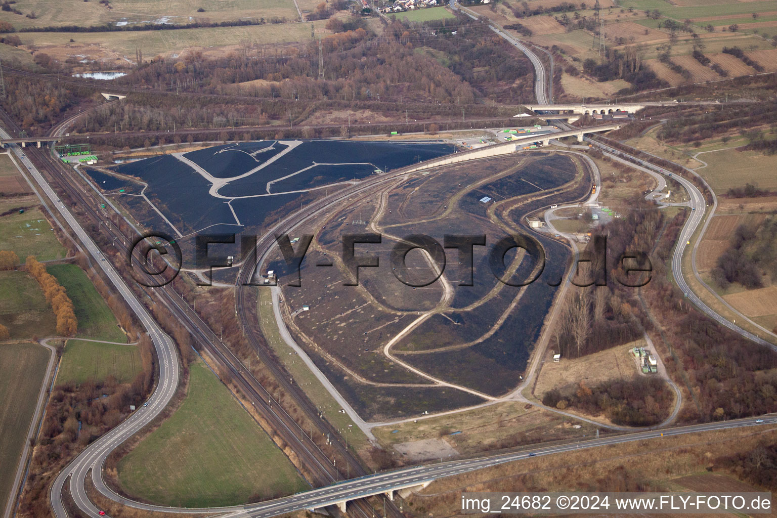 Site of heaped landfill BRLK Gesellschaft fuer Biomuell und Recycling in the district Untergrombach in Bruchsal in the state Baden-Wurttemberg