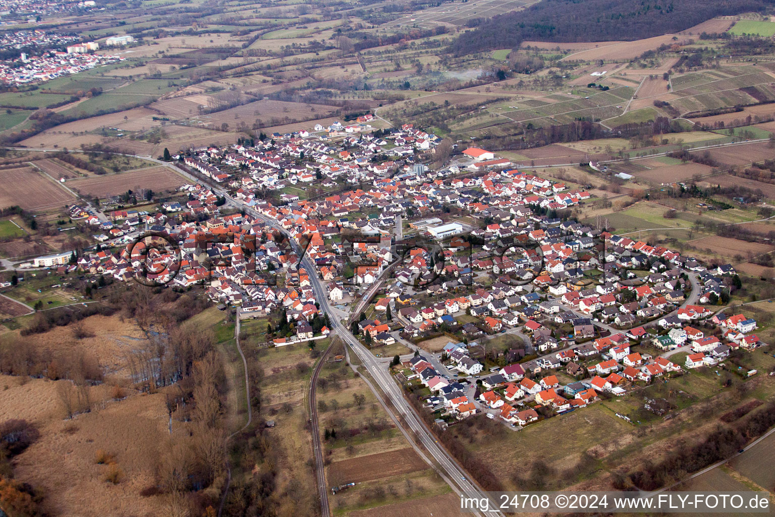 From the south in the district Stettfeld in Ubstadt-Weiher in the state Baden-Wuerttemberg, Germany