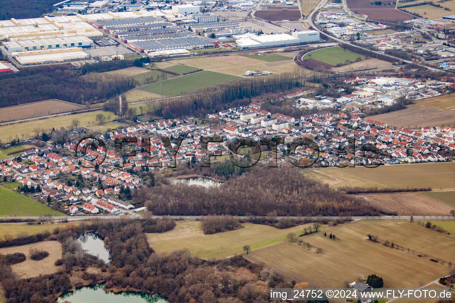 Wiesloch, Frauenweiler from the southeast in Dielheim in the state Baden-Wuerttemberg, Germany