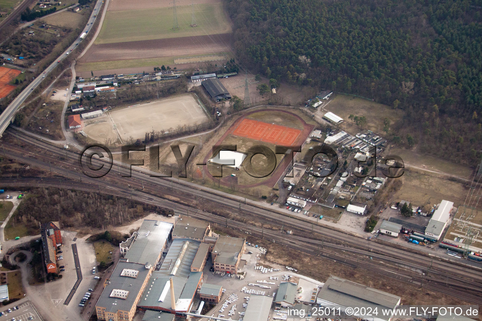 District Friedrichsfeld in Mannheim in the state Baden-Wuerttemberg, Germany from above