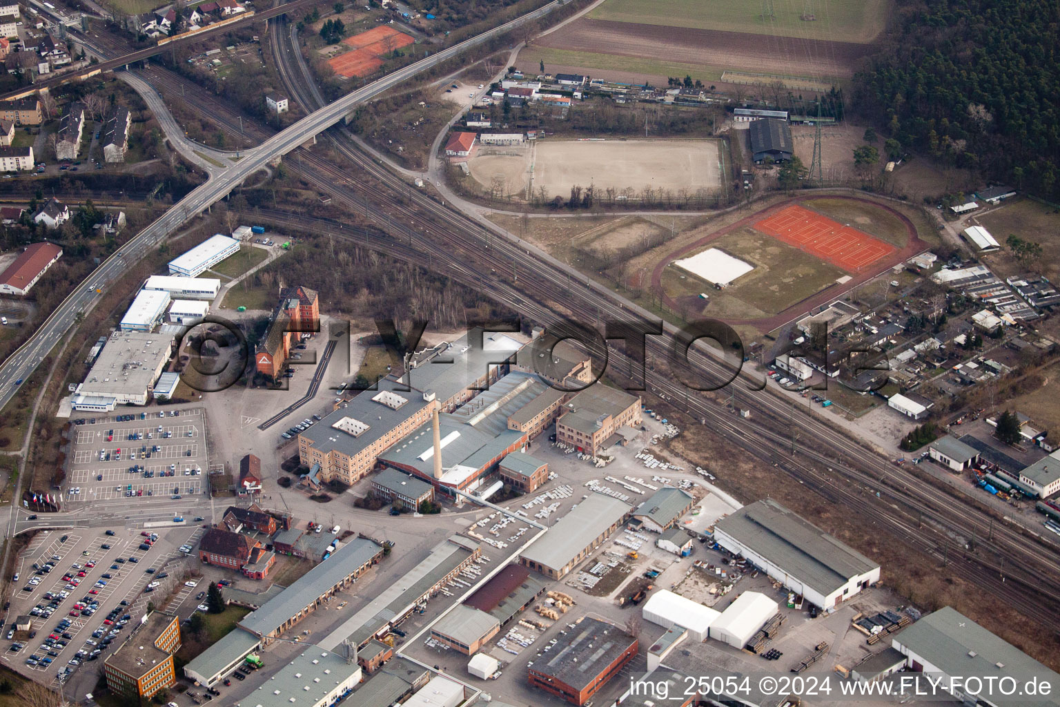 Bird's eye view of District Friedrichsfeld in Mannheim in the state Baden-Wuerttemberg, Germany