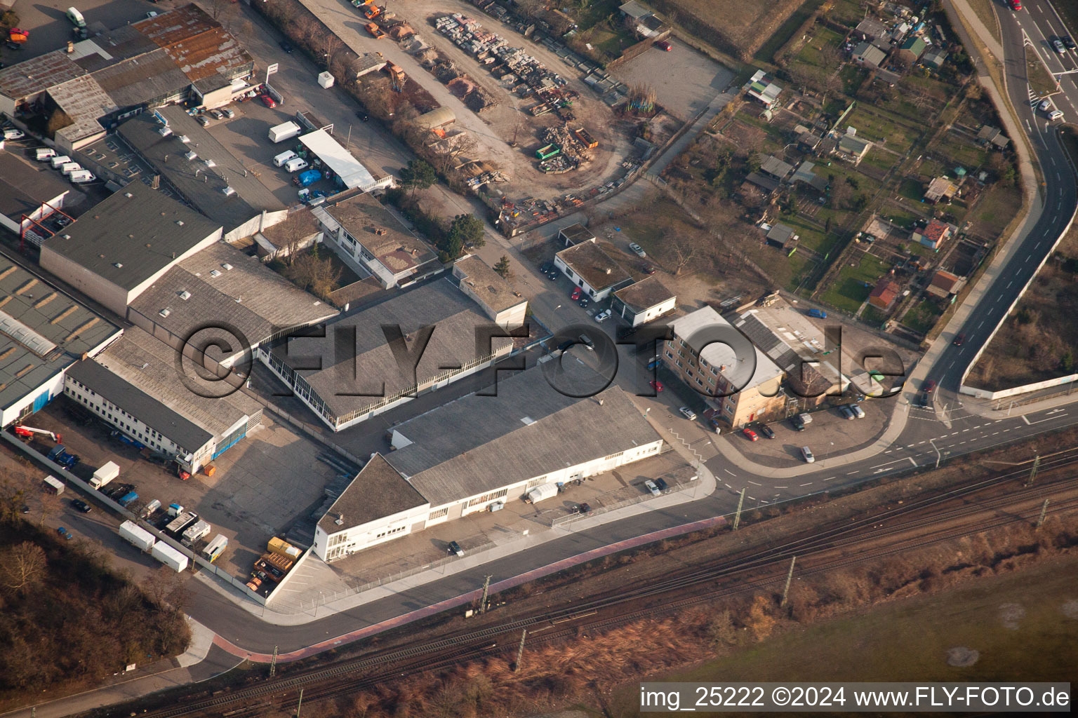 Aerial view of Harlachweg in the district Neuostheim in Mannheim in the state Baden-Wuerttemberg, Germany