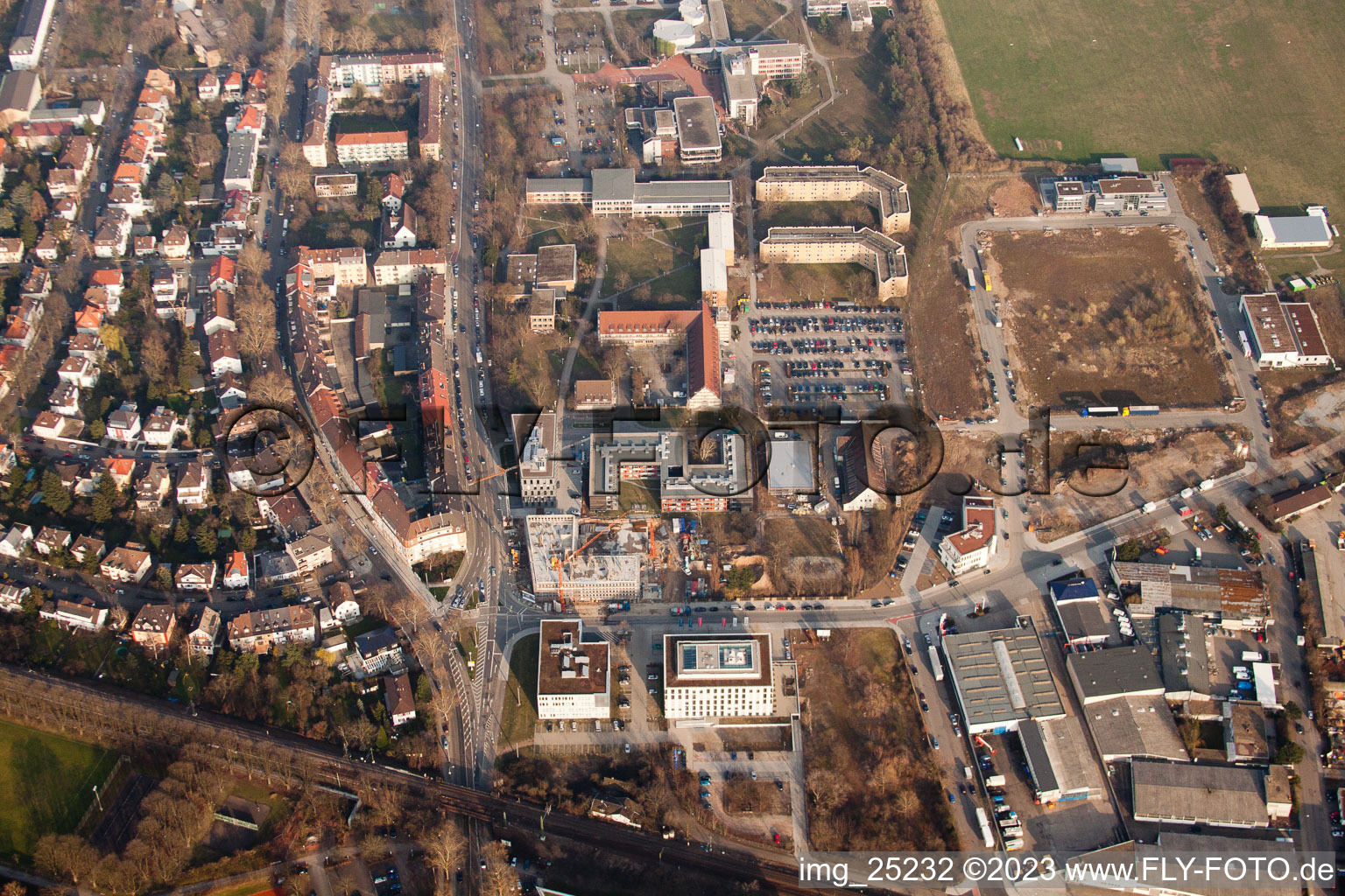 Aerial photograpy of Seckenheimer Landstr in the district Neuostheim in Mannheim in the state Baden-Wuerttemberg, Germany