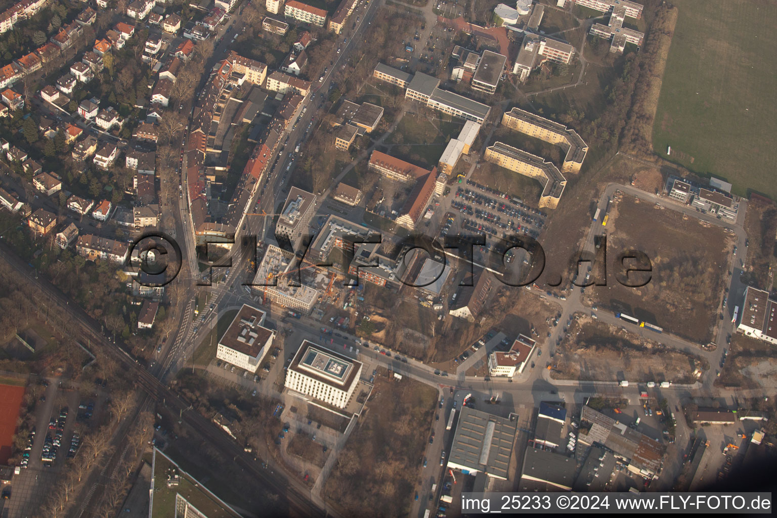 Aerial view of Konrad Zuse Ring in the district Neuostheim in Mannheim in the state Baden-Wuerttemberg, Germany