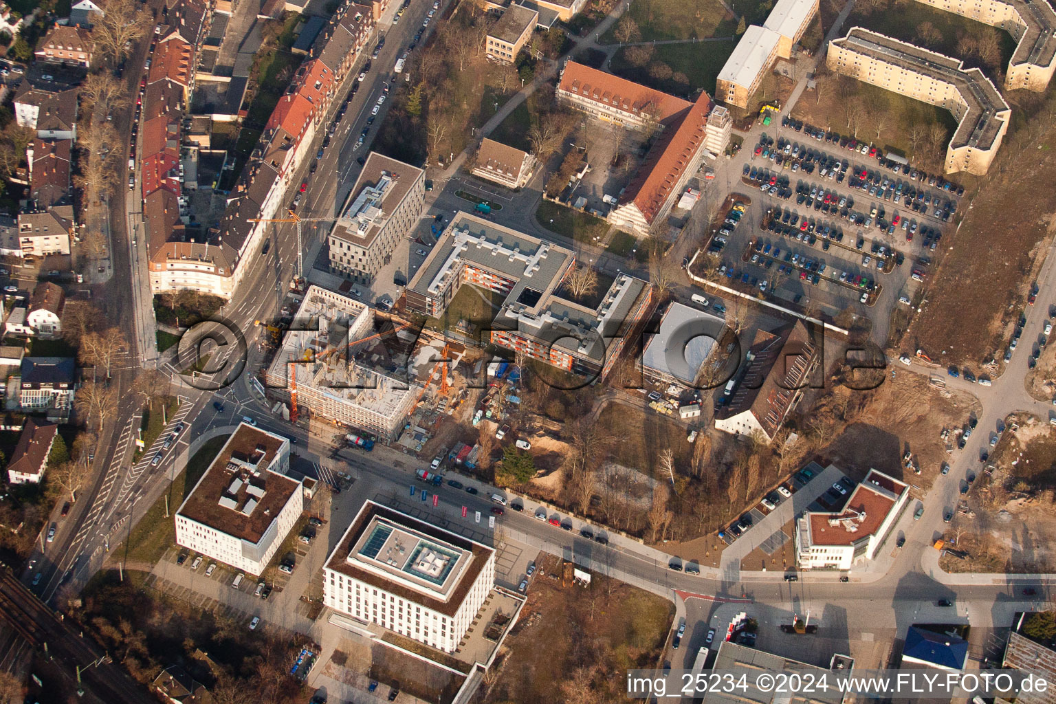 Project EASTSITE of BAU Bauträgergesellschaft mbH in the district Neuostheim in Mannheim in the state Baden-Wuerttemberg, Germany from a drone