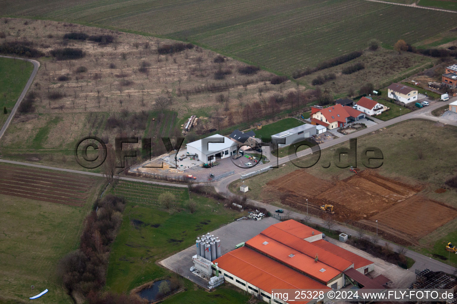 Aerial view of At the Ahlmühle in Ilbesheim bei Landau in der Pfalz in the state Rhineland-Palatinate, Germany