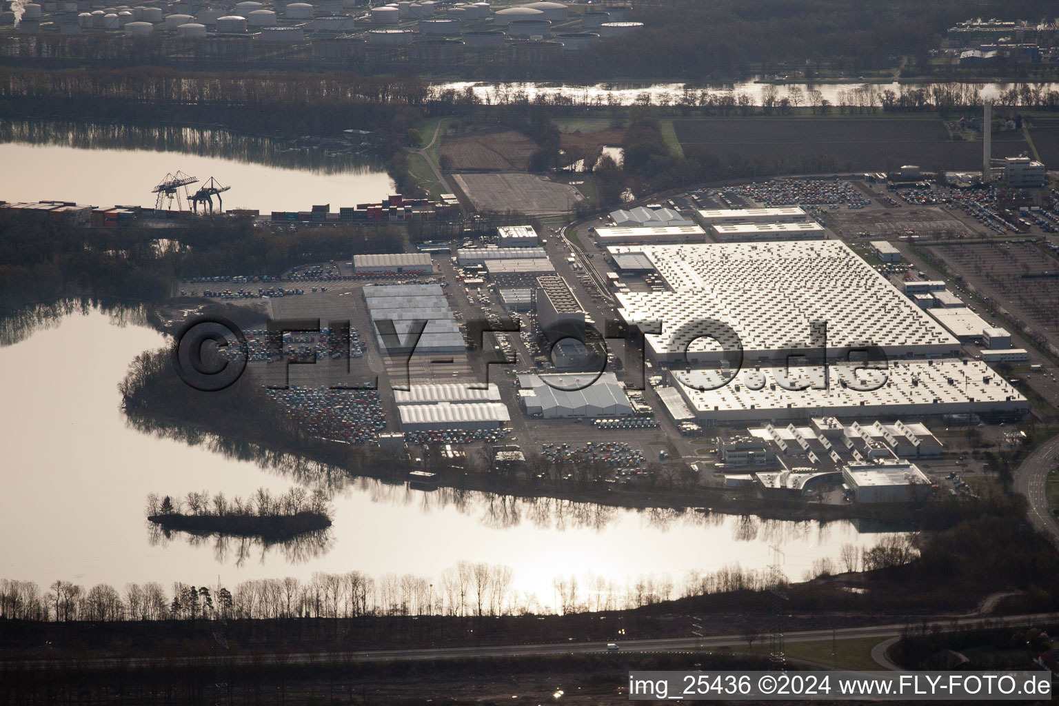 Aerial photograpy of Daimler from the west in Wörth am Rhein in the state Rhineland-Palatinate, Germany