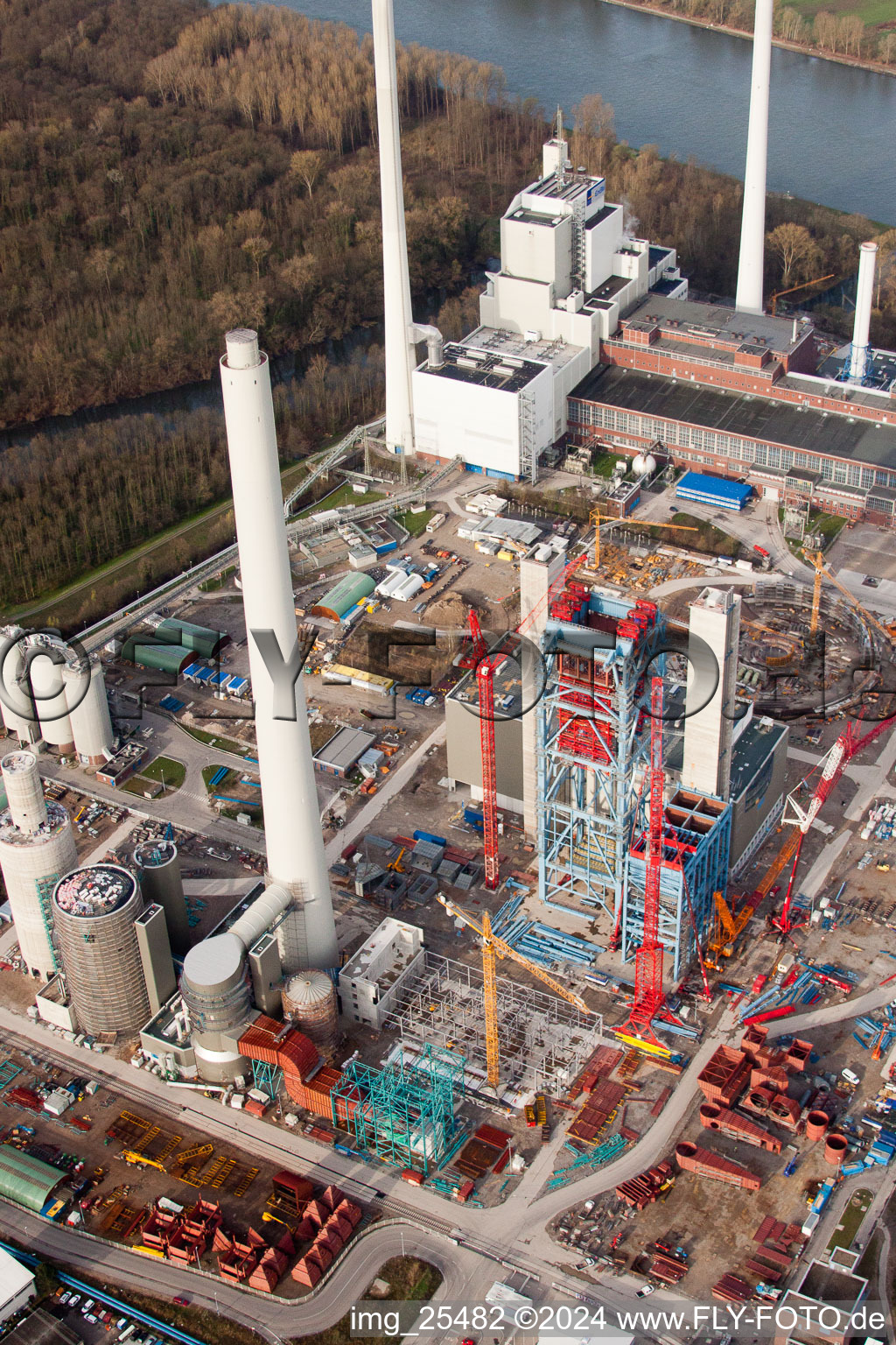 ENBW power plant in the district Rheinhafen in Karlsruhe in the state Baden-Wuerttemberg, Germany seen from above