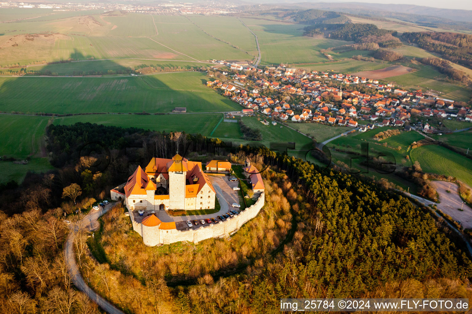 Oblique view of Castle of the fortress Wachsenburg in Amt Wachsenburg in the state Thuringia