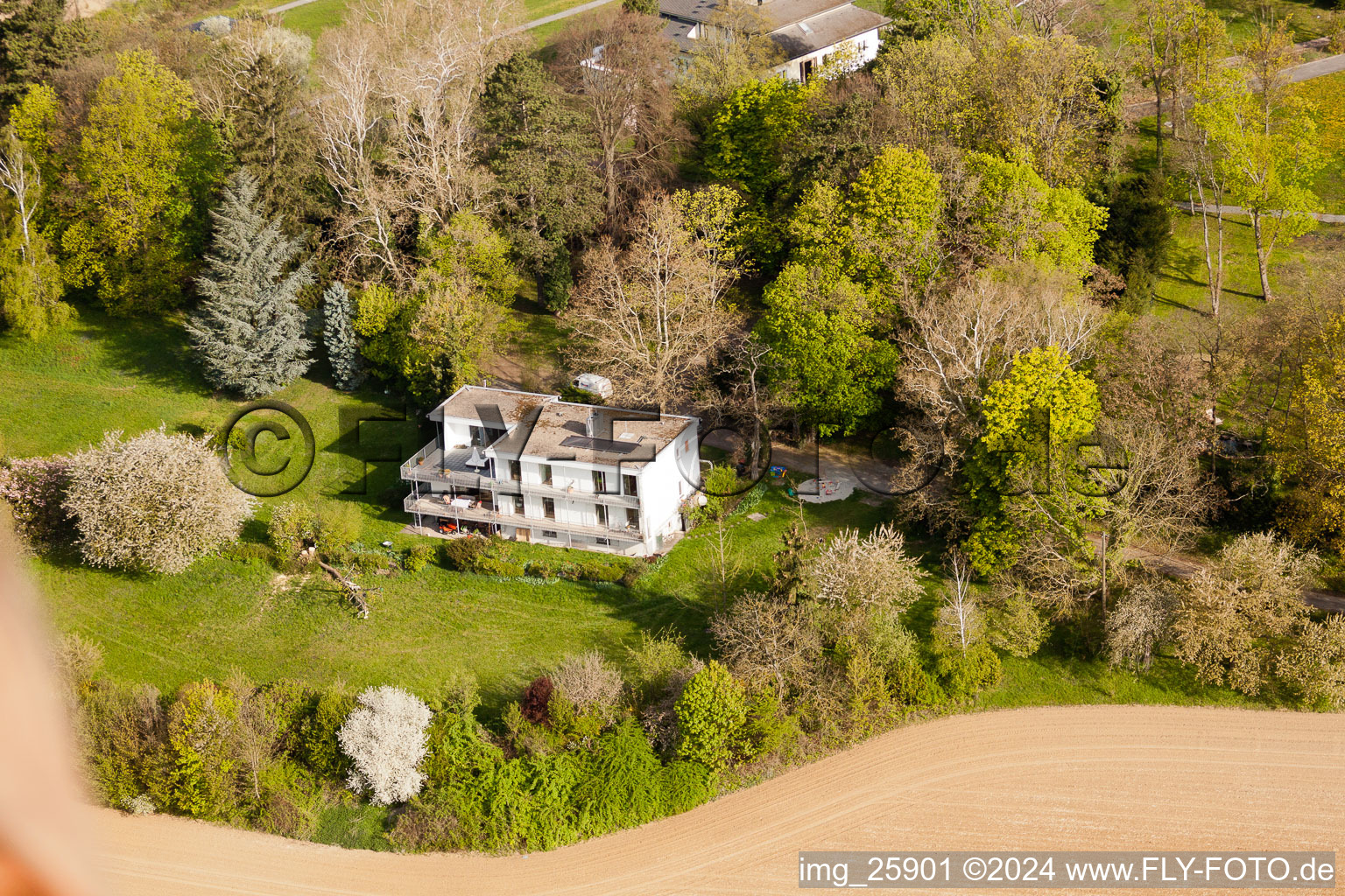 Rittnerthaus of the Bratzler family, Jean-Ritzert-Straße 2 in the district Durlach in Karlsruhe in the state Baden-Wuerttemberg, Germany