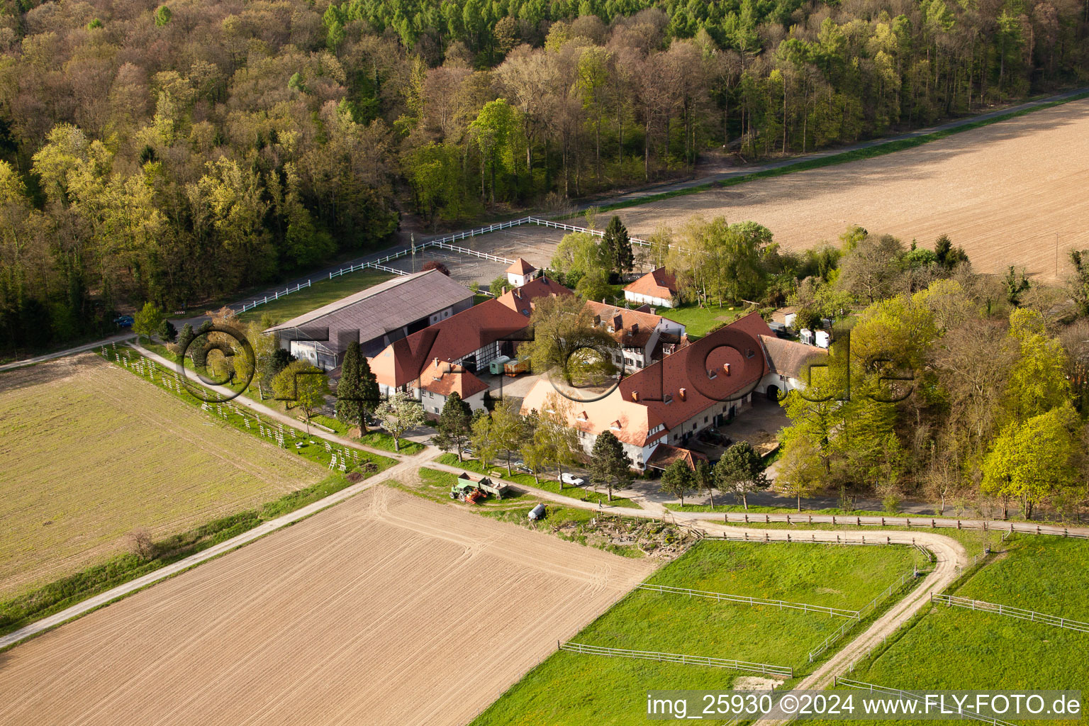 Rittnerhof in the district Durlach in Karlsruhe in the state Baden-Wuerttemberg, Germany seen from above