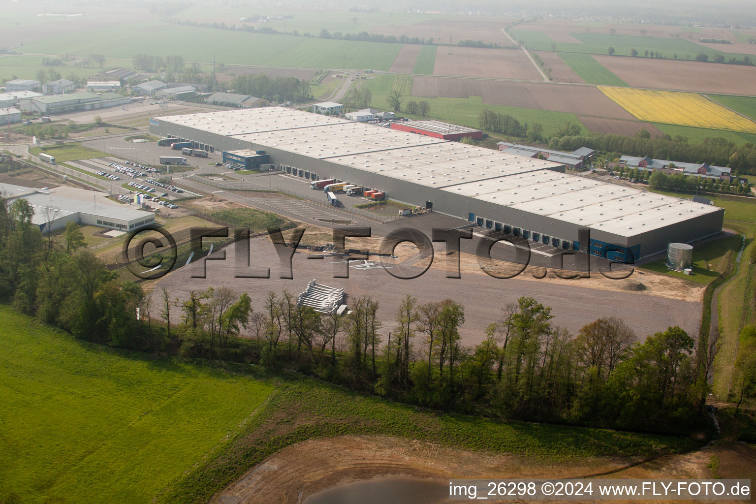 Aerial view of Gazely logistics center in the Horst industrial estate in the district Minderslachen in Kandel in the state Rhineland-Palatinate, Germany