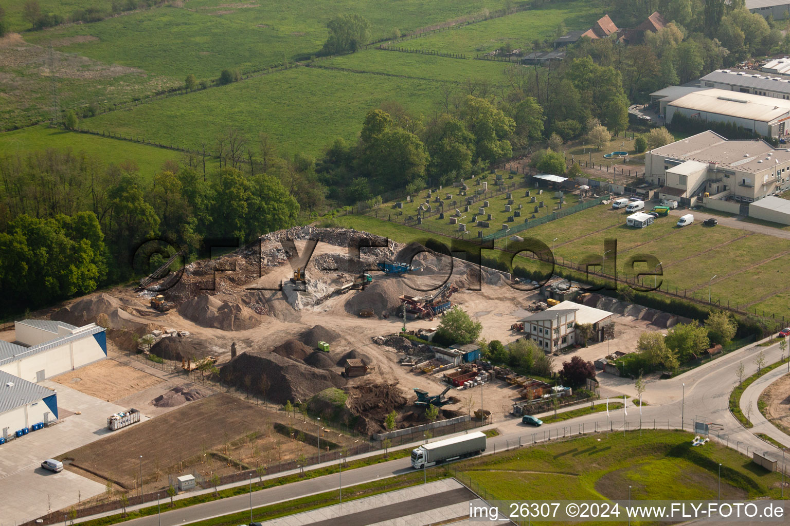 Gaudier recycling in the district Minderslachen in Kandel in the state Rhineland-Palatinate, Germany