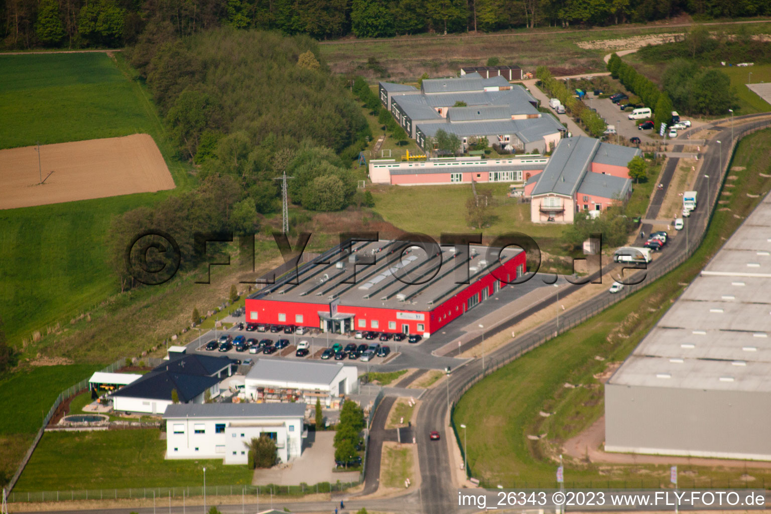Aerial photograpy of Bienwald-Fitnessworld in the Horst industrial area in the district Minderslachen in Kandel in the state Rhineland-Palatinate, Germany