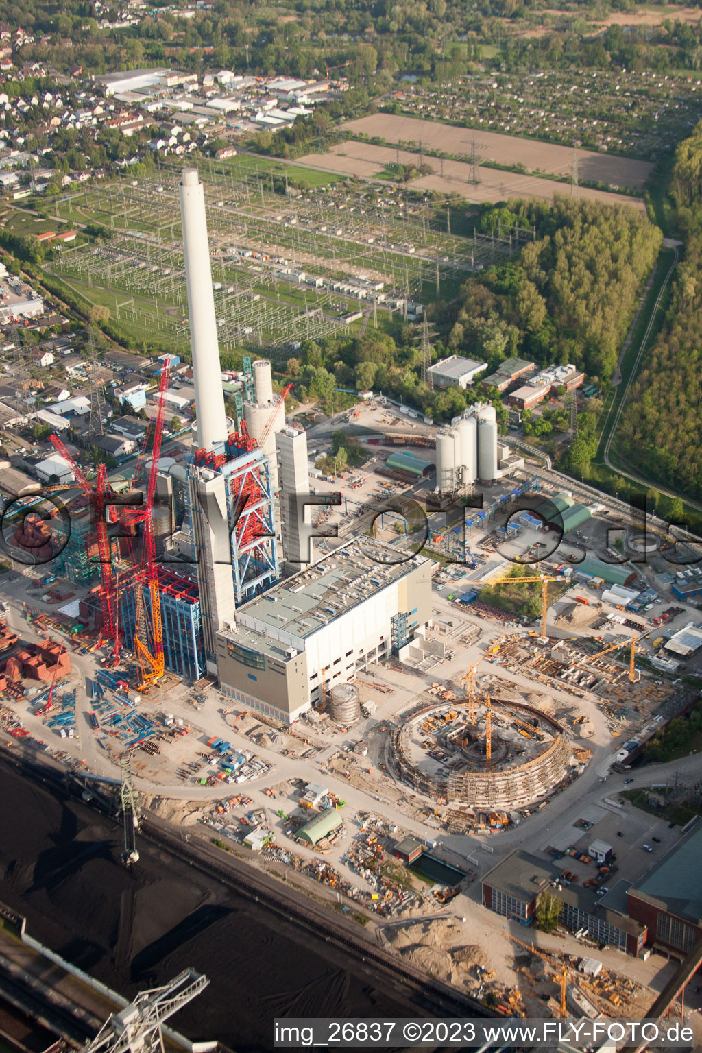 Aerial photograpy of EnBW building new coal-fired power plant on the Rhine in the district Rheinhafen in Karlsruhe in the state Baden-Wuerttemberg, Germany