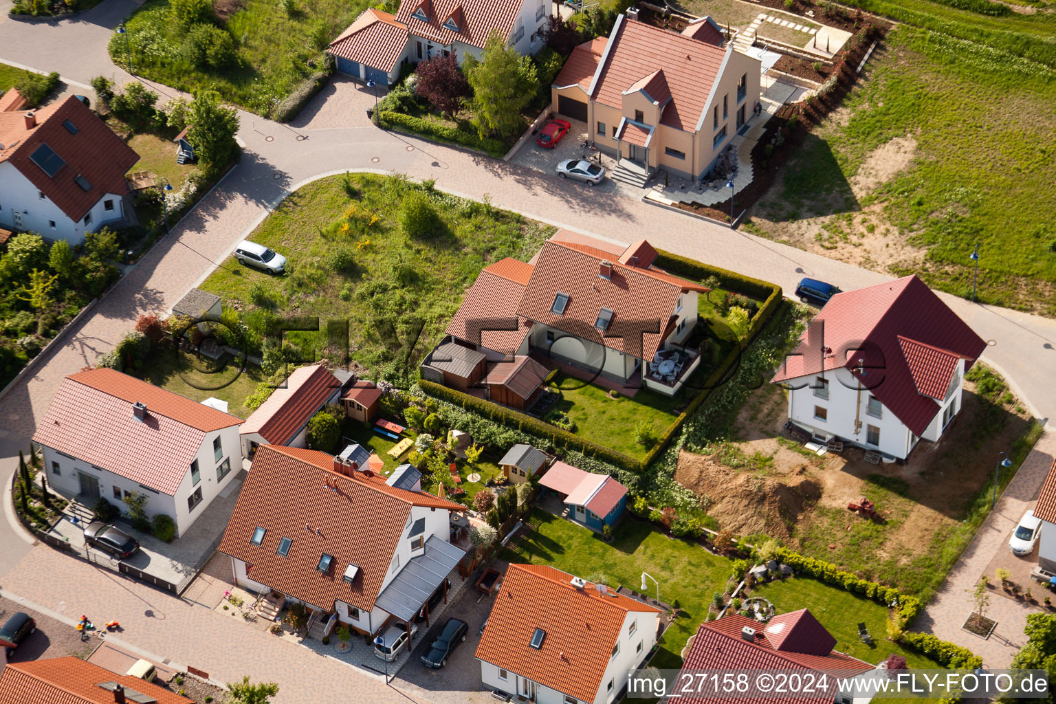 Bird's eye view of District Mörzheim in Landau in der Pfalz in the state Rhineland-Palatinate, Germany