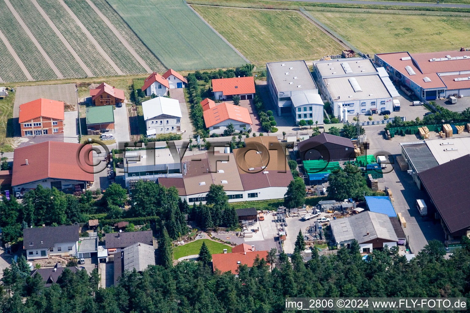 Oblique view of Industrial area W in Hatzenbühl in the state Rhineland-Palatinate, Germany