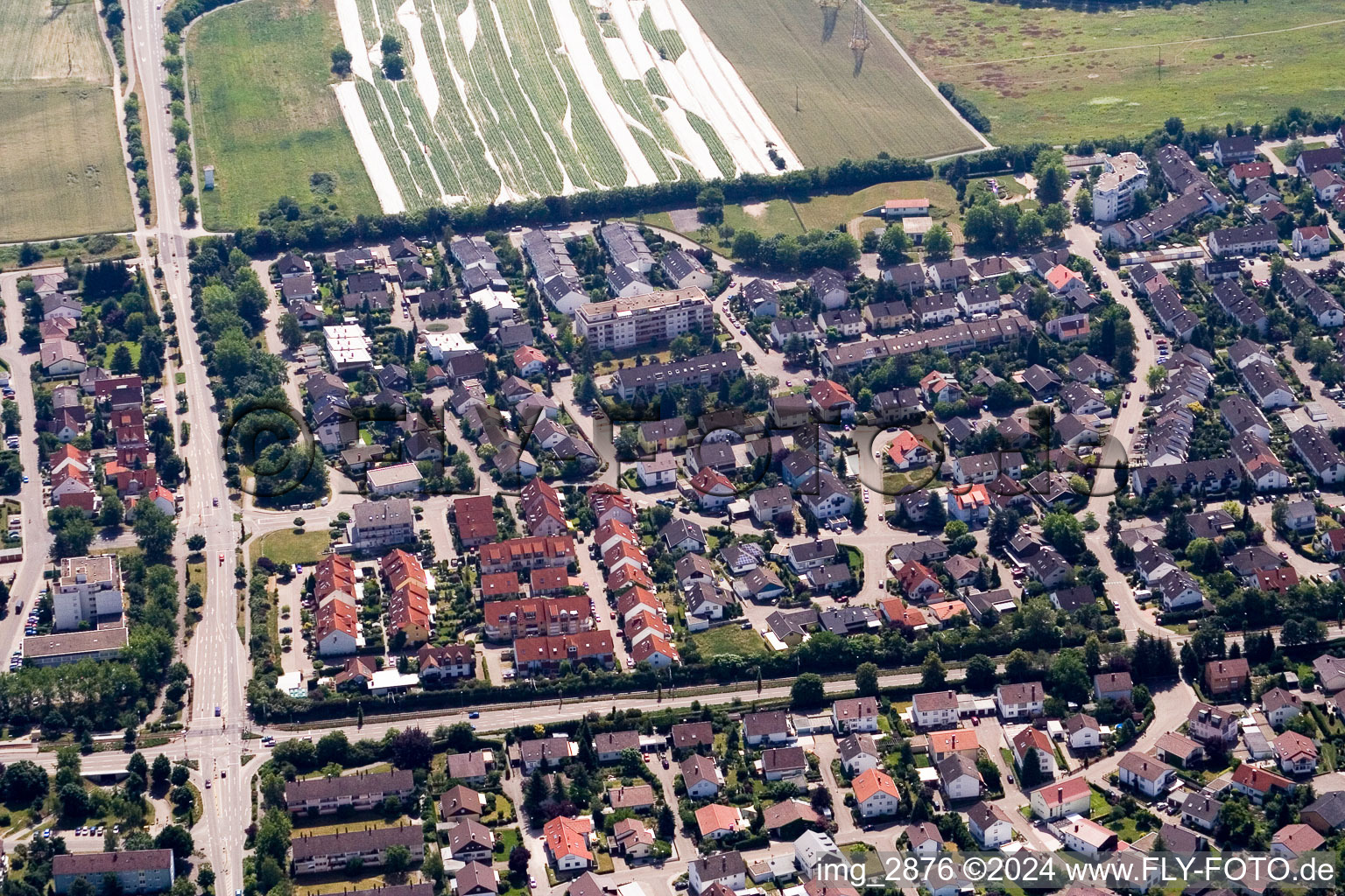 District Leopoldshafen in Eggenstein-Leopoldshafen in the state Baden-Wuerttemberg, Germany from above