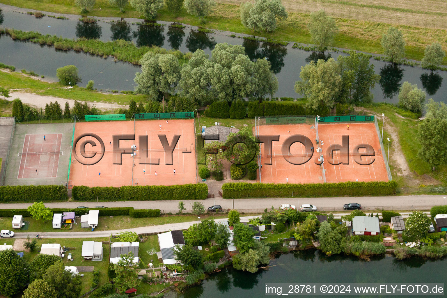 Camping Les Peupliers, Tennis in Beinheim in the state Bas-Rhin, France