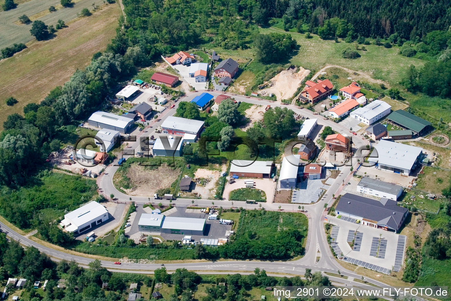 Industrial estate and company settlement south / Mittelwegring in the district Industriegebiet Woerth-Oberwald in Jockgrim in the state Rhineland-Palatinate