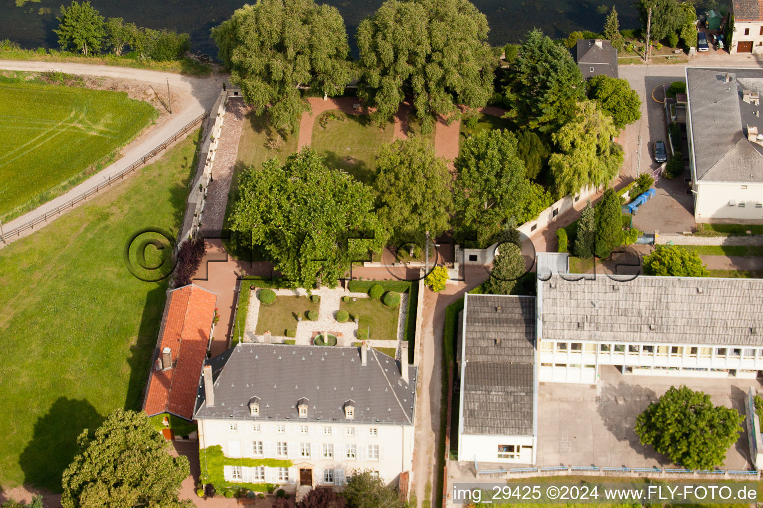 Rettel in the state Moselle, France seen from above