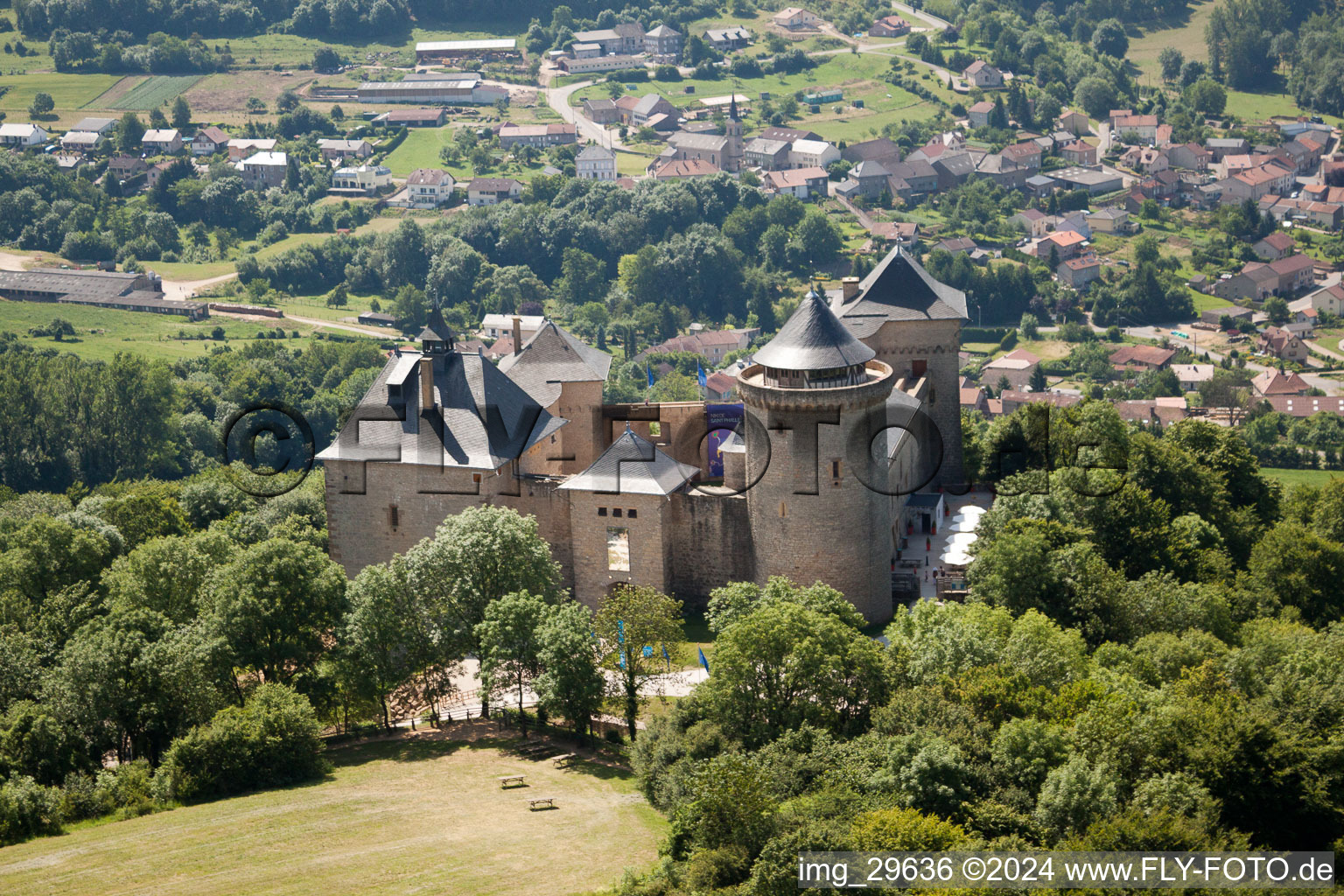 Oblique view of Château Mensberg in Manderen in the state Moselle, France