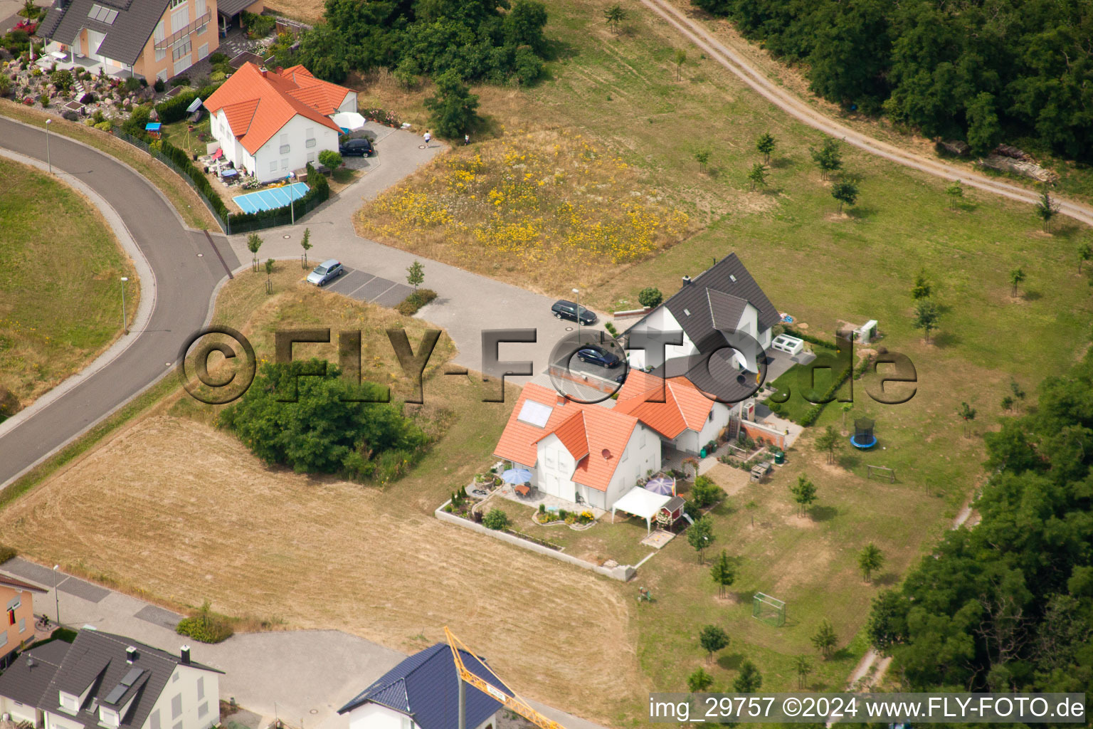 New development area Blumenring in Neupotz in the state Rhineland-Palatinate, Germany from above