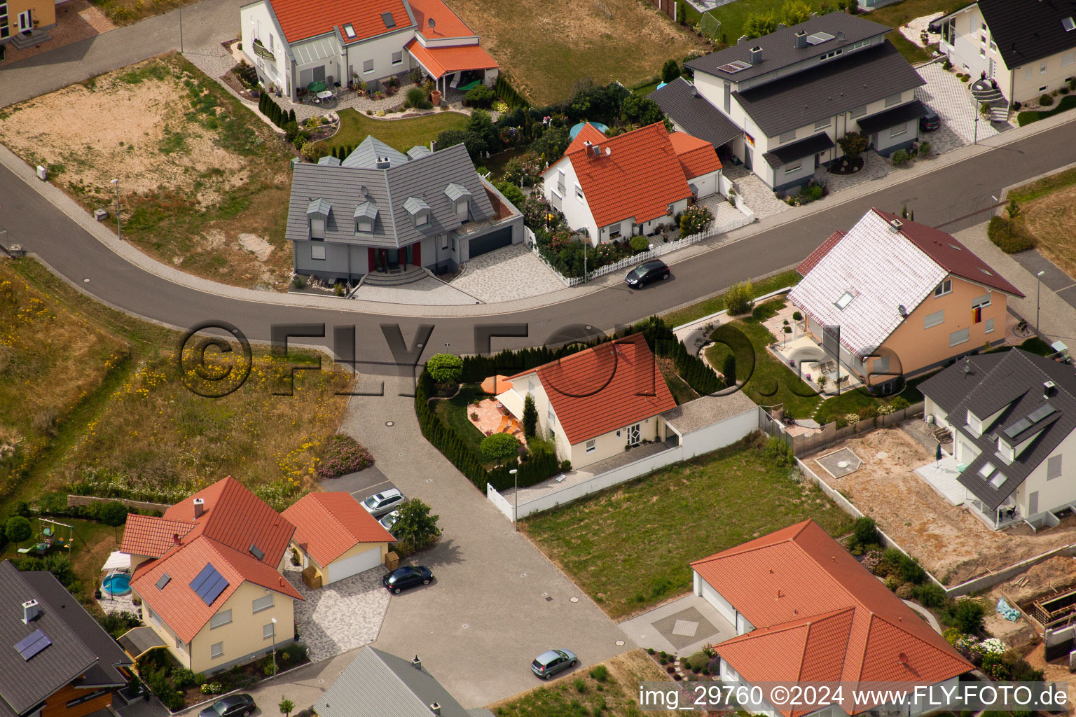 New development area Blumenring in Neupotz in the state Rhineland-Palatinate, Germany from the plane