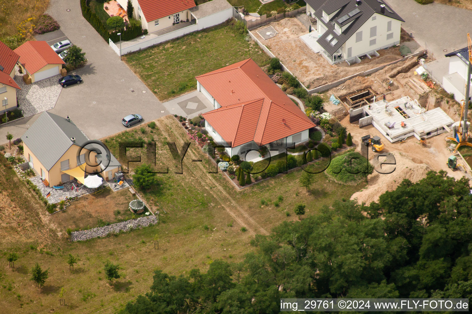 Bird's eye view of New development area Blumenring in Neupotz in the state Rhineland-Palatinate, Germany