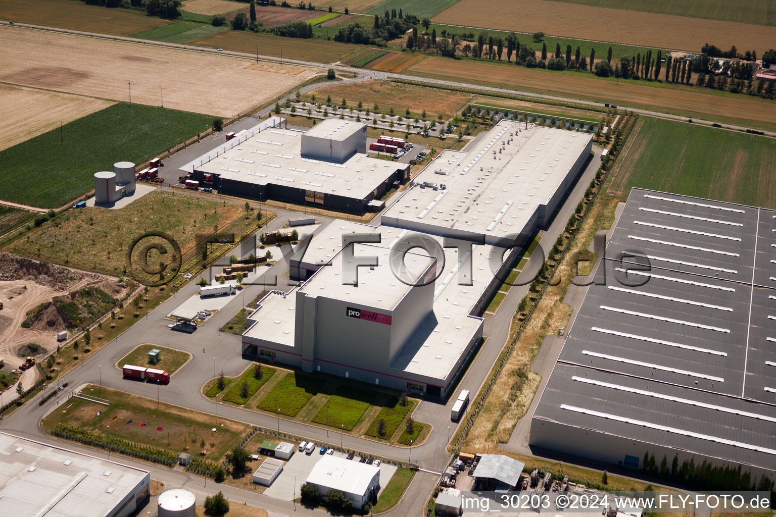 Oblique view of District Offenbach in Offenbach an der Queich in the state Rhineland-Palatinate, Germany