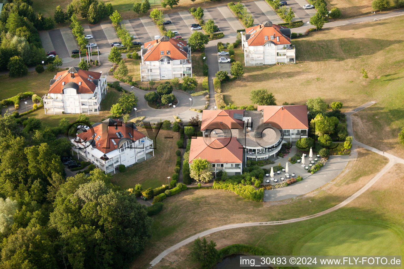 Golf Club Soufflenheim Baden-Baden in Soufflenheim in the state Bas-Rhin, France seen from above