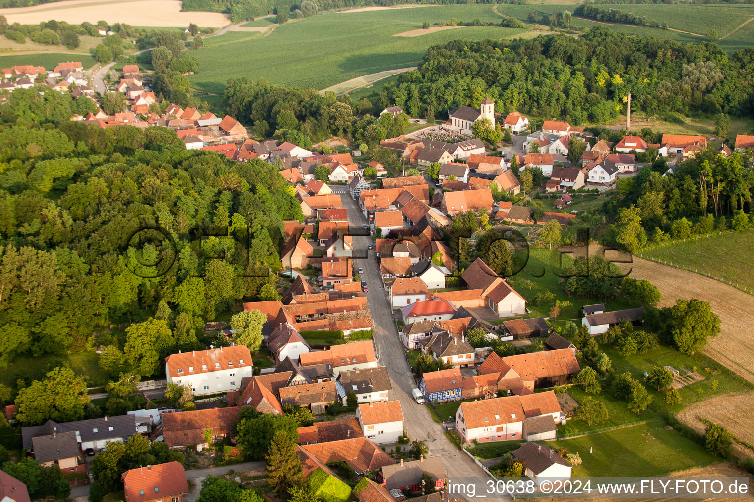 Neewiller-près-Lauterbourg in the state Bas-Rhin, France seen from above