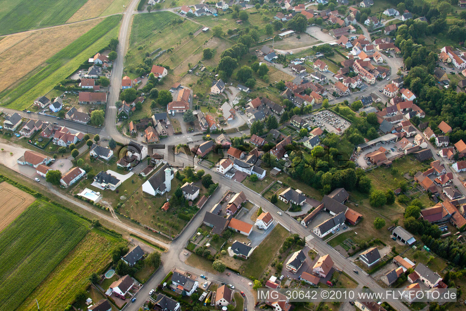 Aerial view of Scheibenhardt in Scheibenhard in the state Bas-Rhin, France