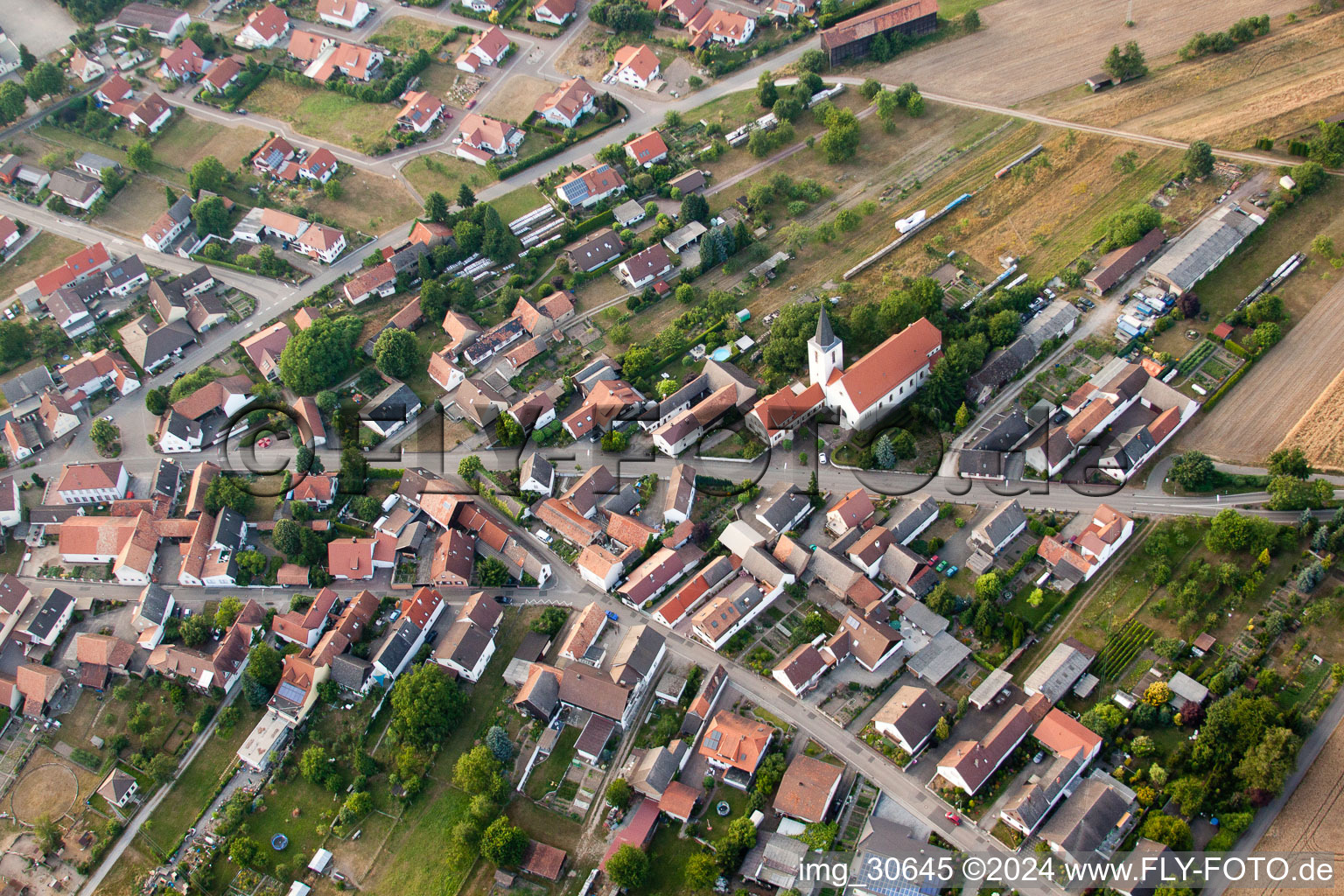 Scheibenhardt in Scheibenhard in the state Bas-Rhin, France from above