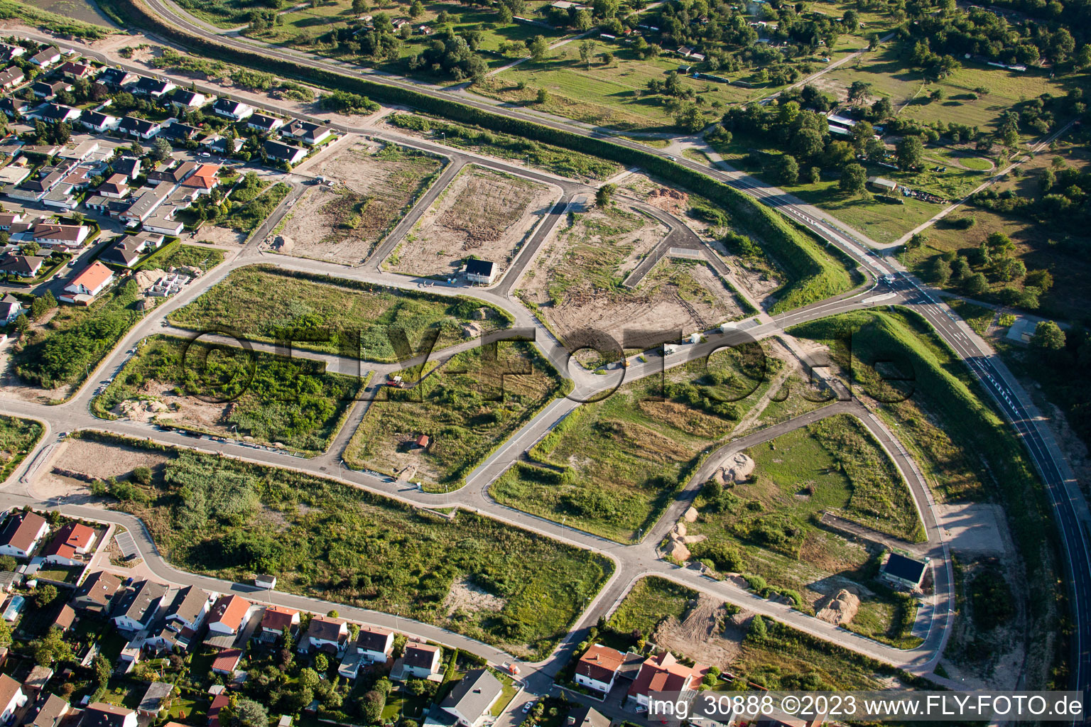 New development area SW in Jockgrim in the state Rhineland-Palatinate, Germany from above