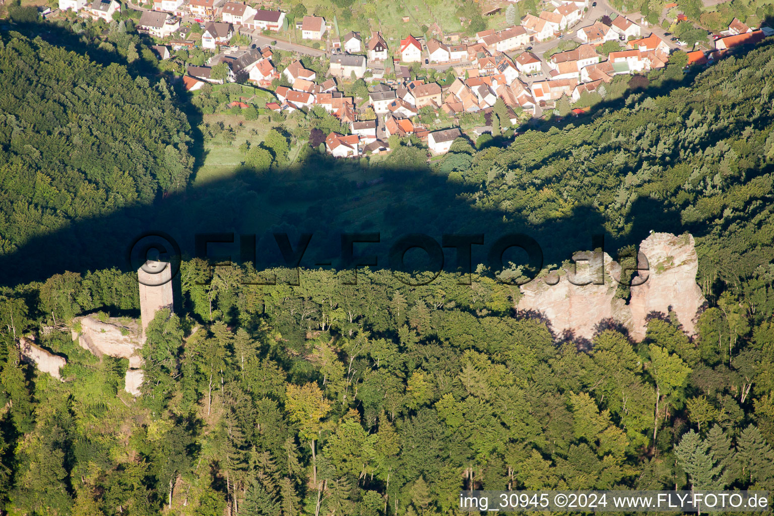 Castle ruins Jungturm and 'Scharfeneck(Münz) in Leinsweiler in the state Rhineland-Palatinate, Germany