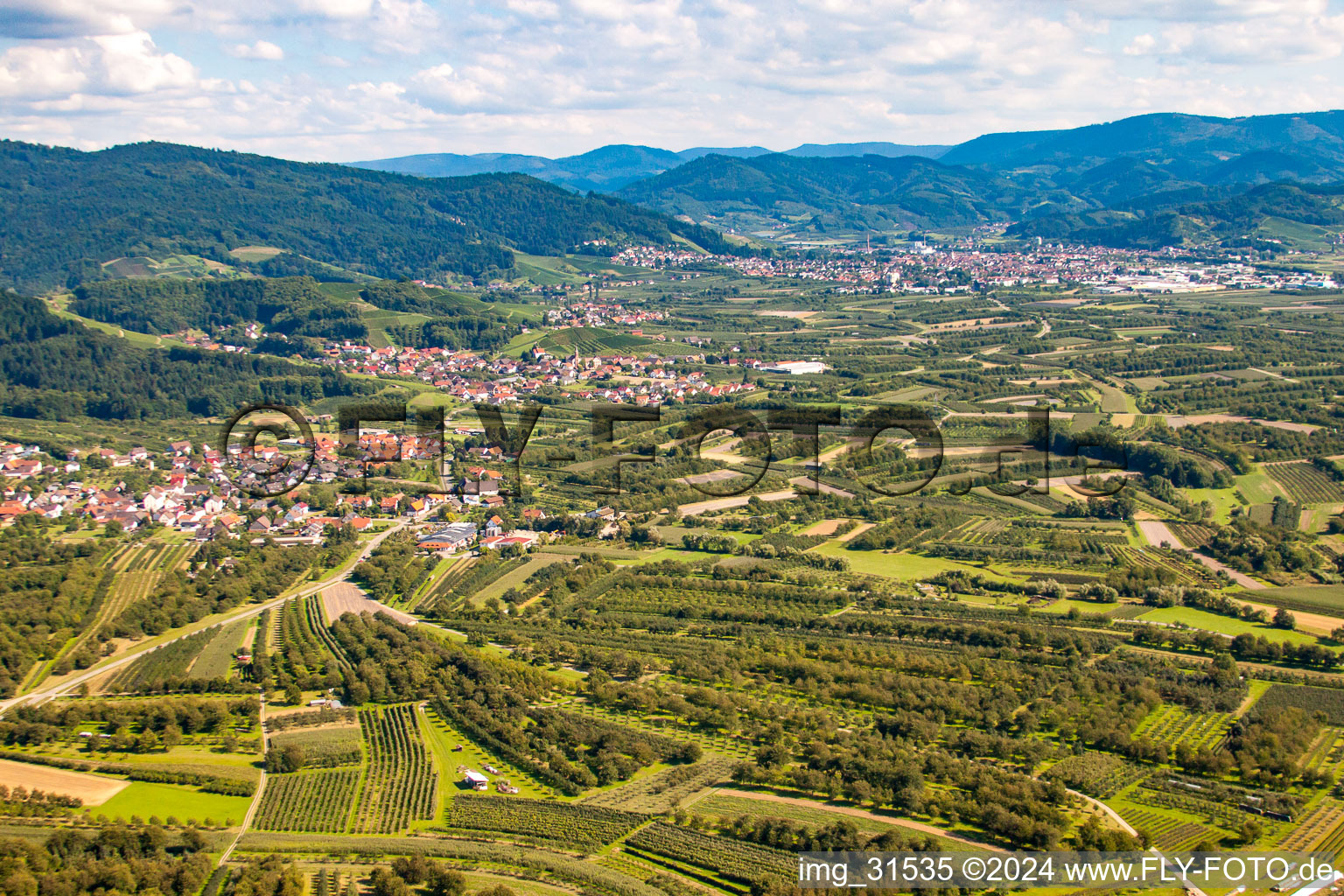 Renchtal from the northwest in the district Haslach in Oberkirch in the state Baden-Wuerttemberg, Germany