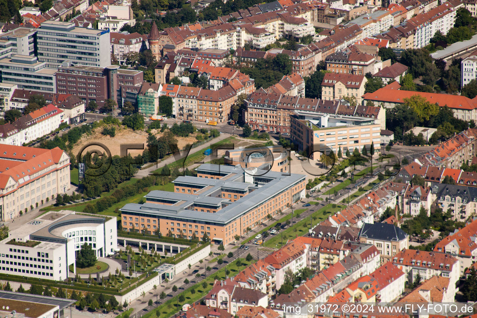 Jobcenter, State University of Art and Design in the district Südweststadt in Karlsruhe in the state Baden-Wuerttemberg, Germany