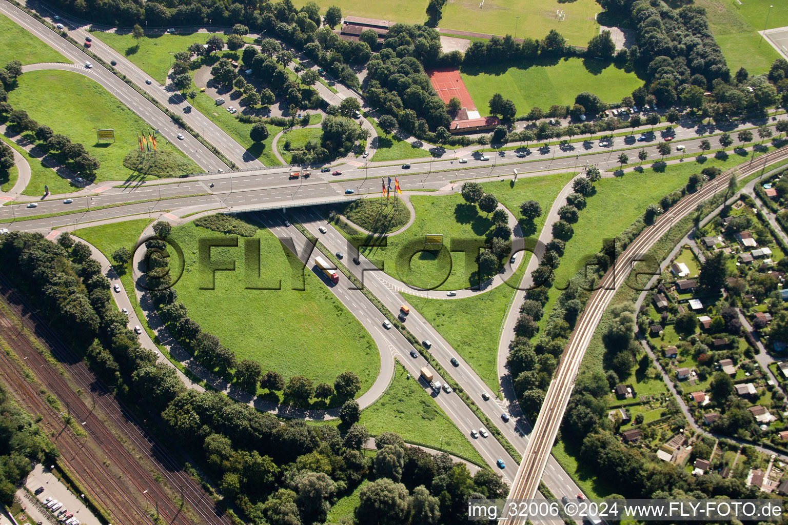 Aerial view of Traffic flow at the intersection- motorway Suedtangente to A5 Karlsruhe Ettlingen vor dem Edeltrudtunnel in Karlsruhe in the state Baden-Wurttemberg