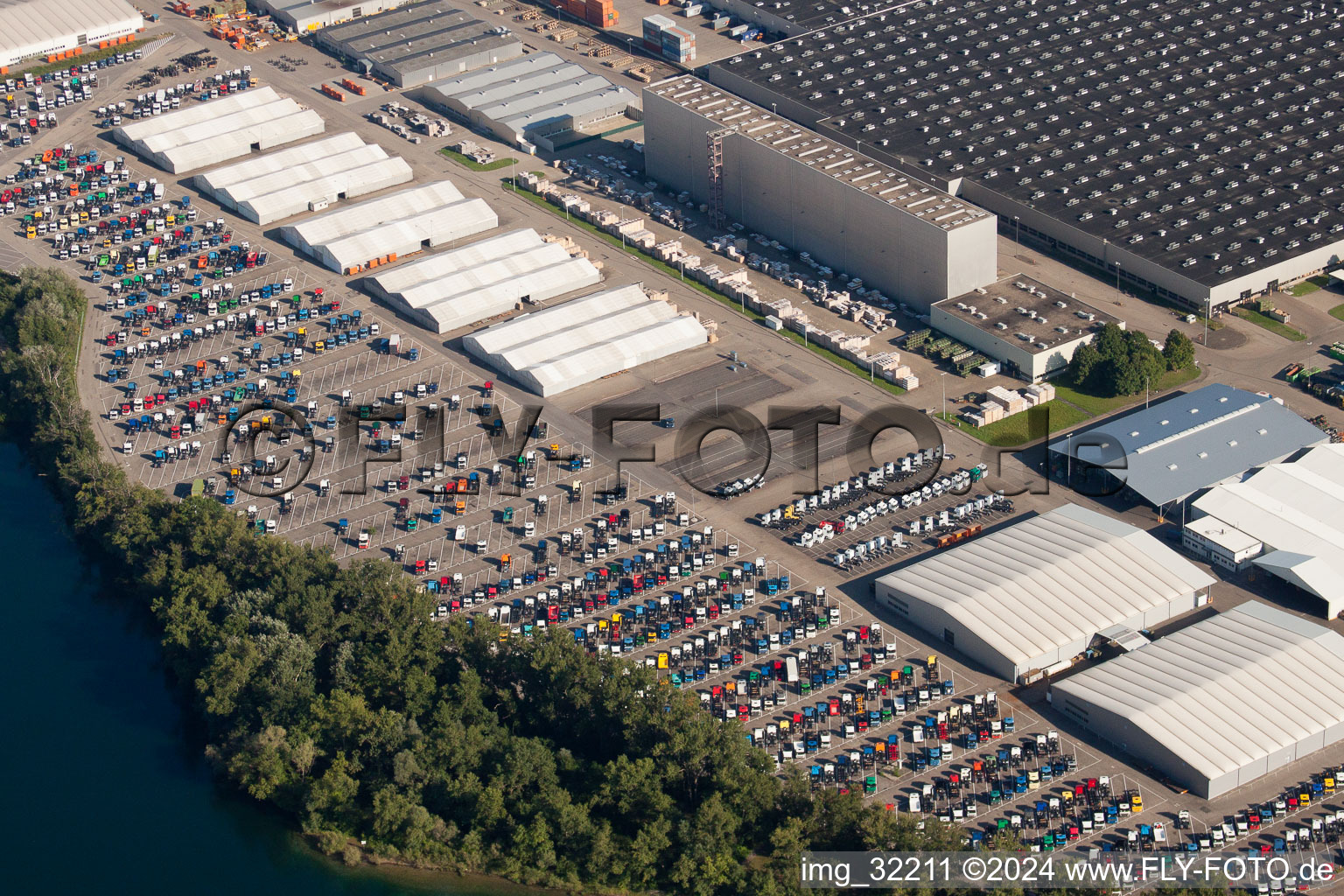 Oblique view of Daimler truck plant from the east in Wörth am Rhein in the state Rhineland-Palatinate, Germany