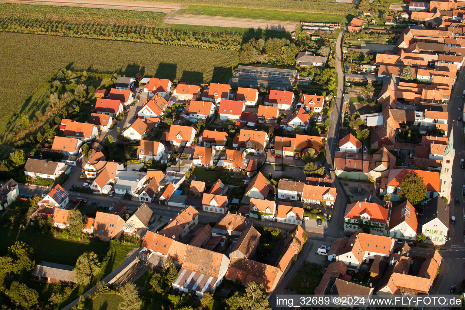 Aerial view of Garden path in Erlenbach bei Kandel in the state Rhineland-Palatinate, Germany