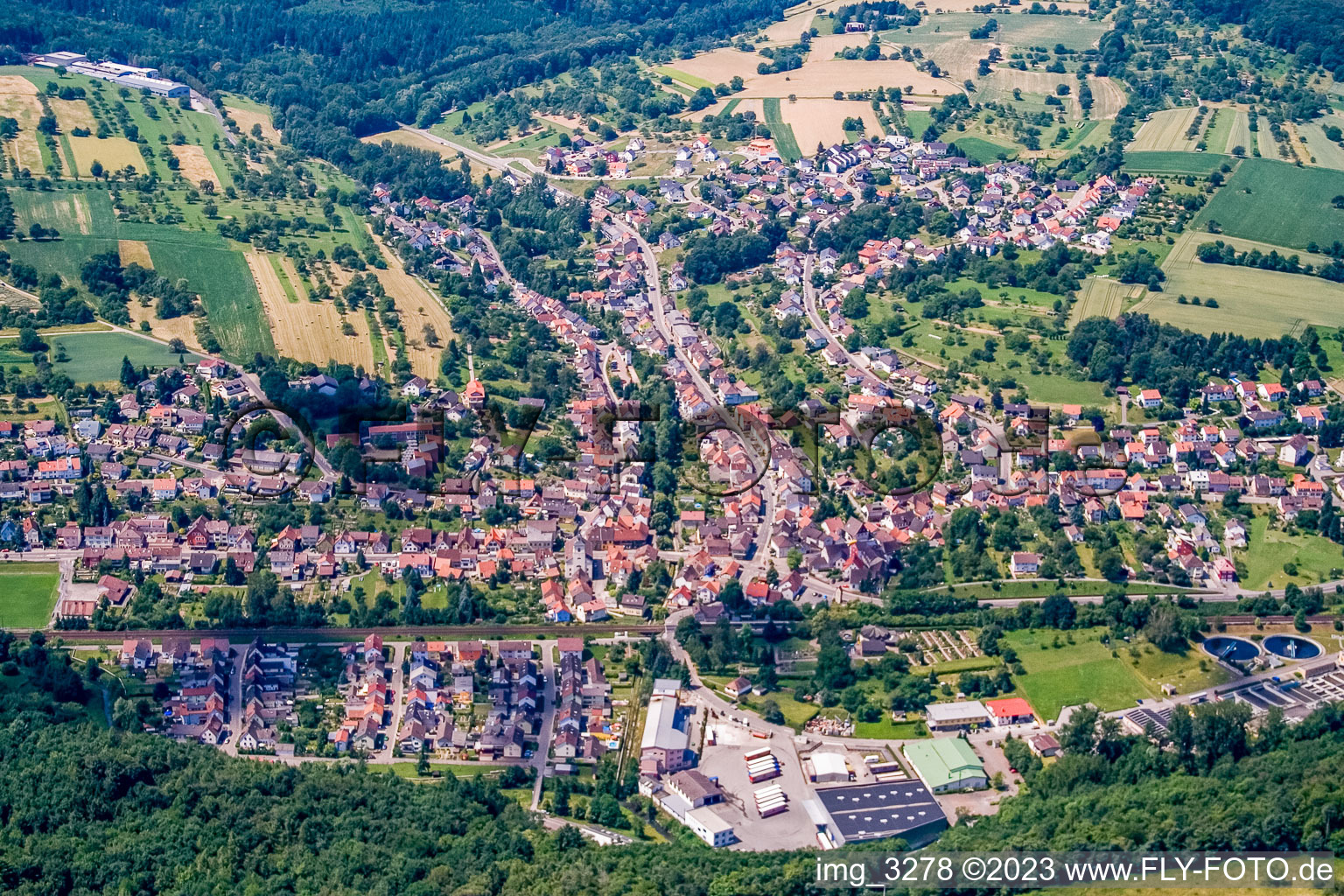 Oblique view of District Kleinsteinbach in Pfinztal in the state Baden-Wuerttemberg, Germany