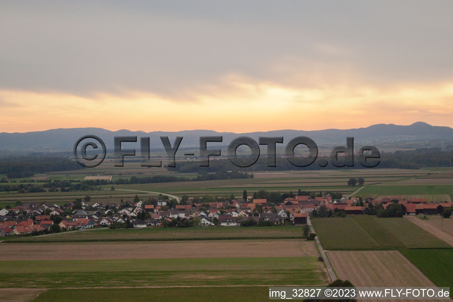 Oblique view of District Hayna in Herxheim bei Landau in the state Rhineland-Palatinate, Germany