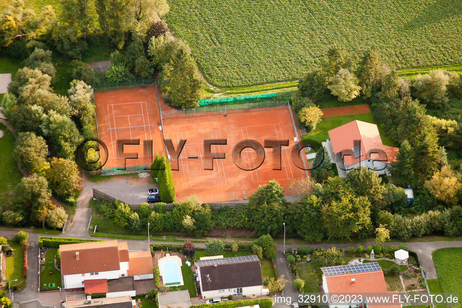 Tennis club Blau-Weiß Insheim eV in Insheim in the state Rhineland-Palatinate, Germany