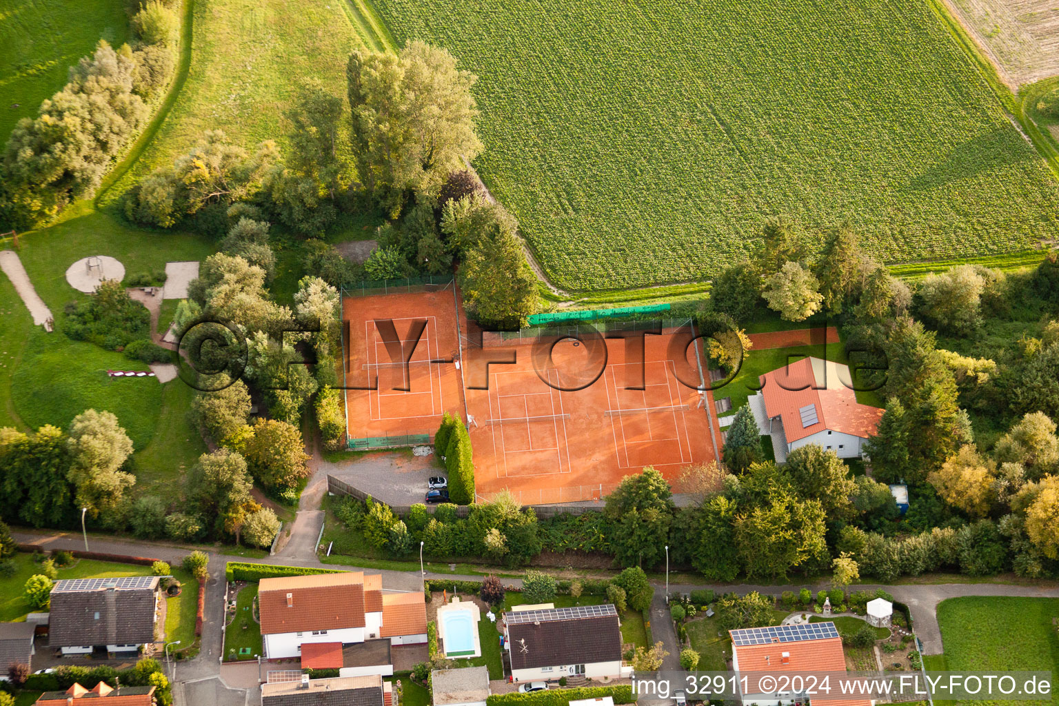 Aerial view of Tennis Club Blau-Weiß Insheim eV in Insheim in the state Rhineland-Palatinate, Germany