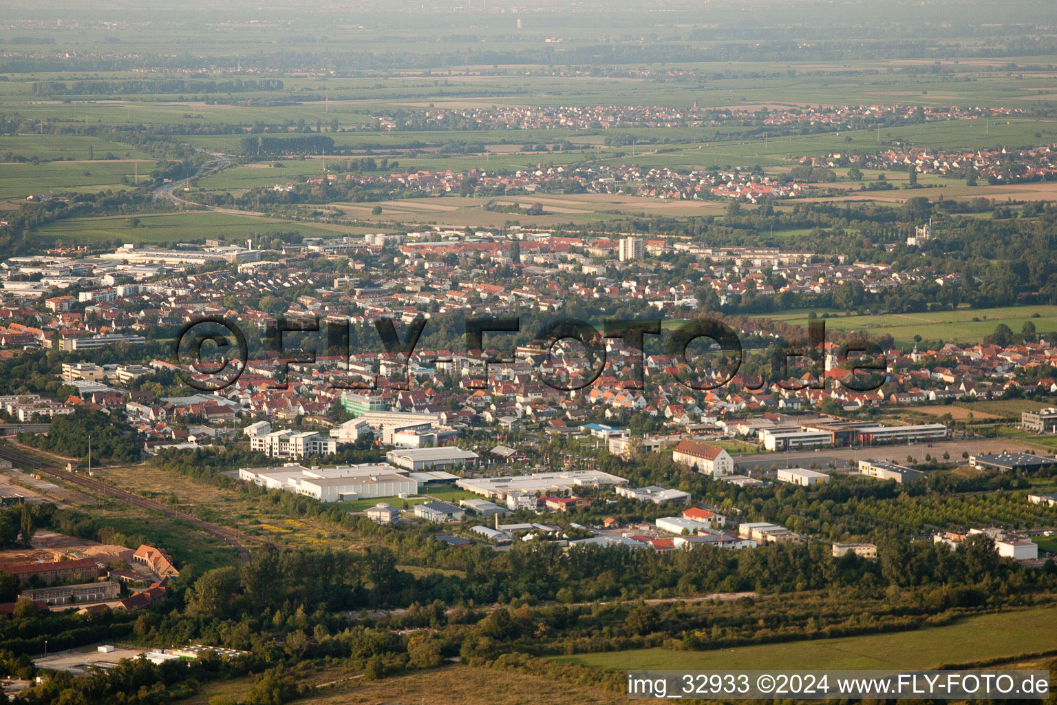 Commercial area Queichheim in the district Queichheim in Landau in der Pfalz in the state Rhineland-Palatinate, Germany